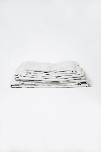 Omne Sleep 4-Piece Pewter Bamboo Flex Head King Hypoallergenic Sheet Set